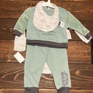 Star Wars - Madalorian - Baby Yoda Grogu 4 Piece Sweat set- baby boy